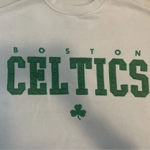 Boston Celtics White and Green Sweater - Picture 2 of 5